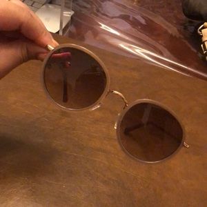 COPY - Ann Taylor Sunglasses 🕶